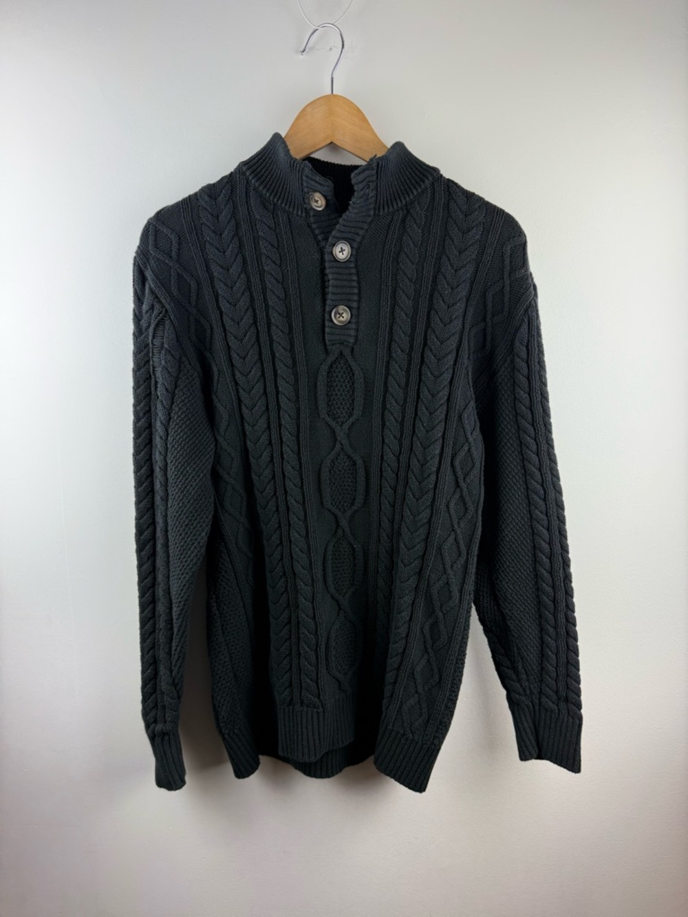 Tilley Men’s 100% Cotton Cable Knit Mock Neck Henley Sweater - Small